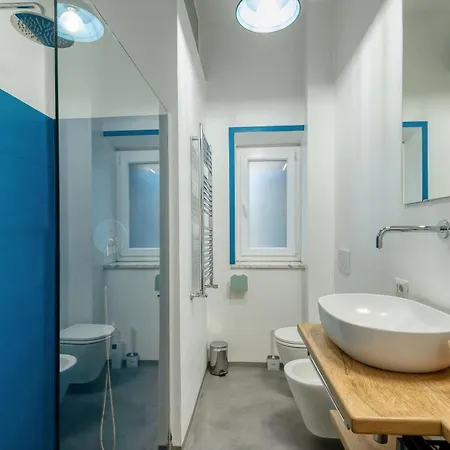 Lägenhet Casa D'autore A Piazza Buenos Aires *